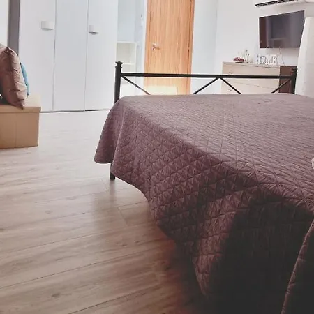 Pitre House Lägenhet *